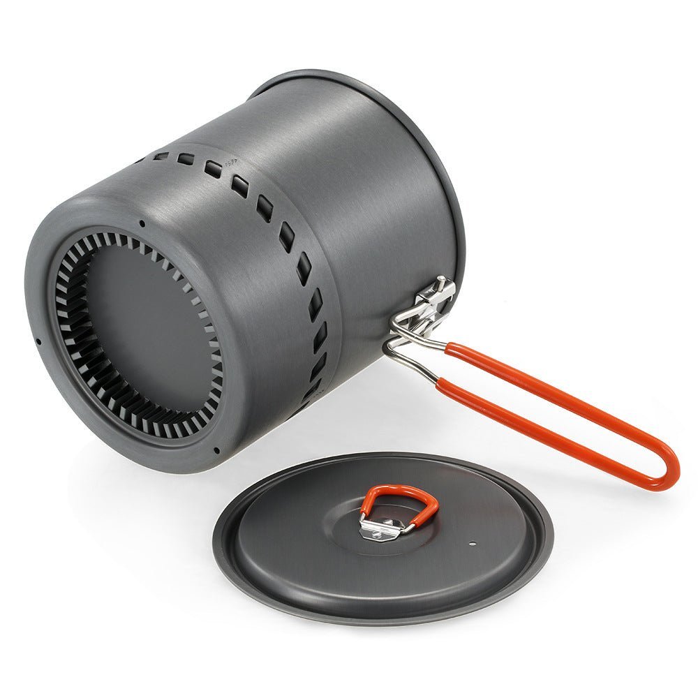 portable heat collecting camping pot by summit gear co. portable heat collecting camping pot by summit gear co.